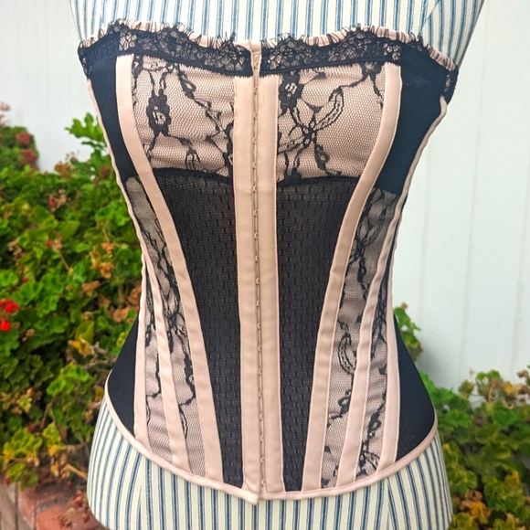 Bustier Corset Lace Up - Picture 6 of 13